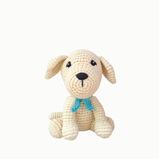 Labrador Puppy - handmade crochet keychain